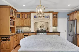 178 Great Neck Rd, Waterford, CT 06385 - Photo 11