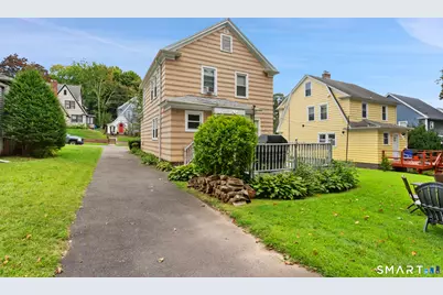 86 Roydon Road, New Haven, CT 06511 - Photo 31