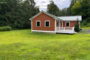 113 Lighthouse Rd, Woodbury, CT 06798 - Photo 3