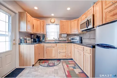 33 Chapman Lane #B, Stonington, CT 06378 - Photo 3