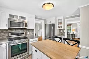 48 Wells Farm Dr, Wethersfield, CT 06109 - Photo 13