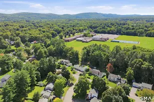 6 Cornfield Rd, Simsbury, CT 06070 - Photo 37