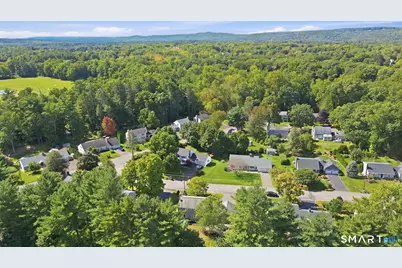6 Cornfield Road, Simsbury, CT 06070 - Photo 35