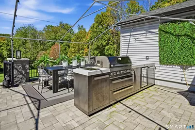 44 Jefferson Avenue, Danbury, CT 06810 - Photo 33