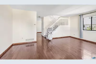 8 Patterson Avenue, Stratford, CT 06614 - Photo 3