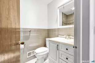 8 Patterson Ave, Stratford, CT 06614 - Photo 21