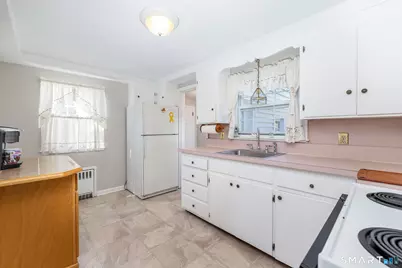 48 Ellsworth Street, Newington, CT 06111 - Photo 11
