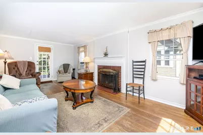 48 Ellsworth Street, Newington, CT 06111 - Photo 7