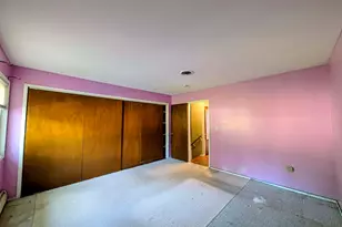 2 Camelot Dr, Bloomfield, CT 06002 - Photo 9