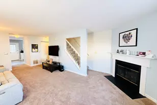 310 Boston Post Rd, Waterford, CT 06385 - Photo 5
