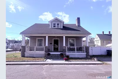 16 Holbrook Court, Ansonia, CT 06401 - Photo 1
