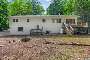19 Fawn Dr, Woodbridge, CT 06525 - Photo 21