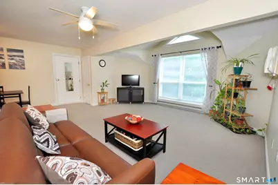 90 Wellington Drive #90, Farmington, CT 06032 - Photo 5