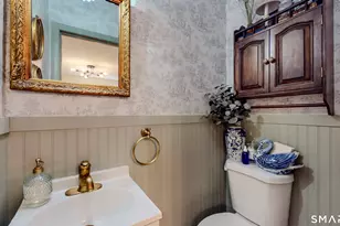 54 Whitmore Ln, Stamford, CT 06902 - Photo 21