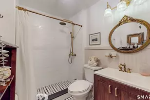 54 Whitmore Ln, Stamford, CT 06902 - Photo 33