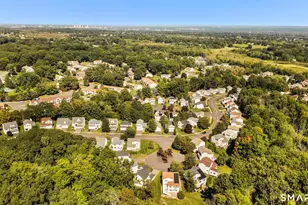43 Pepper Bush Ln, Newington, CT 06111 - Photo 35