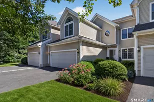 17 Regency Cir, Trumbull, CT 06611 - Photo 1