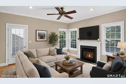 17 Regency Circle, Trumbull, CT 06611 - Photo 5
