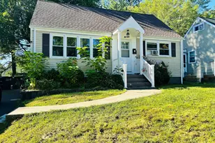 85 Pershing St, Hartford, CT 06112 - Photo 1