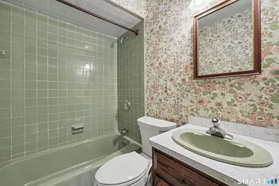 97 Wampus Way, Fairfield, CT 06825 - Photo 15