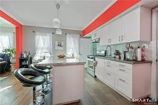 8 Erwin Pl, New Britain, CT 06051 - Photo 7