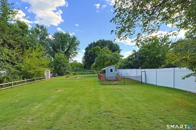 16 King Court, Enfield, CT 06082 - Photo 33