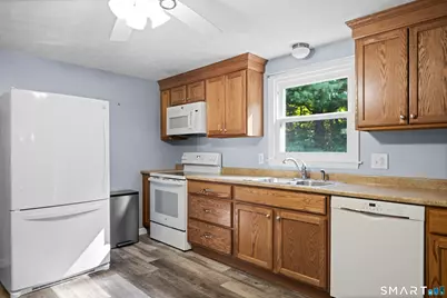 5 Belinda Lane, Enfield, CT 06082 - Photo 11