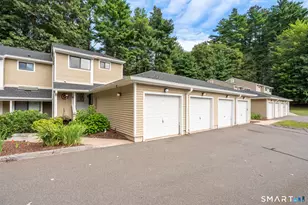 12 Wiggins Farm Dr, Simsbury, CT 06070 - Photo 1