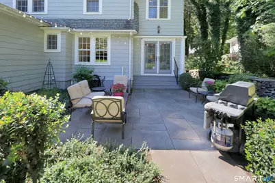 96 Benedict Avenue, Fairfield, CT 06825 - Photo 7