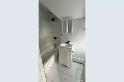 100 Horace Street #3rd, Bridgeport, CT 06610 - Photo 7
