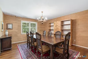 14 Mitchell Ln, Woodbridge, CT 06525 - Photo 9