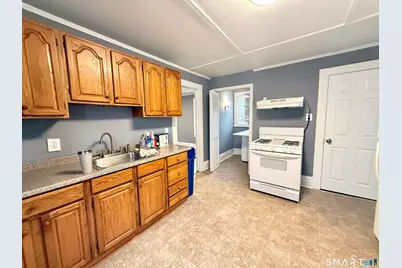 12 Sniffen Street, Norwalk, CT 06851 - Photo 11