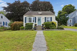 45 Bayview Ave, Groton, CT 06340 - Photo 1