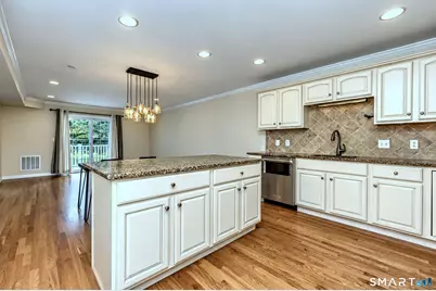 180 Melba Street #214, Milford, CT 06460 - Photo 5