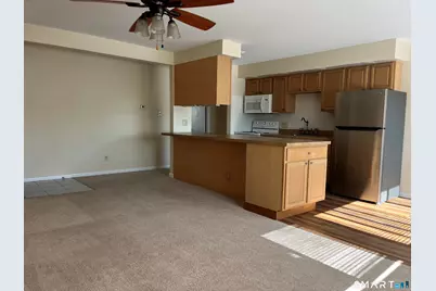 32 Sigwin Circle #32, Wallingford, CT 06492 - Photo 11