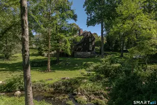 31 Old Barn Rd, Trumbull, CT 06611 - Photo 33