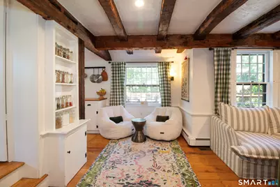 31 Old Barn Road, Trumbull, CT 06611 - Photo 3