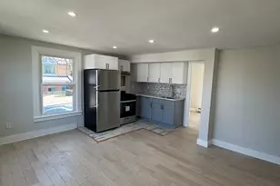 30 Davis St, New Haven, CT 06515 - Photo 1