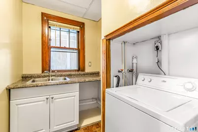 362 Congress Avenue #2, Waterbury, CT 06708 - Photo 13