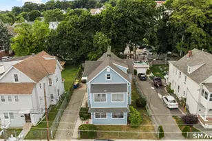 23 Robinson St, Waterbury, CT 06704 - Photo 27