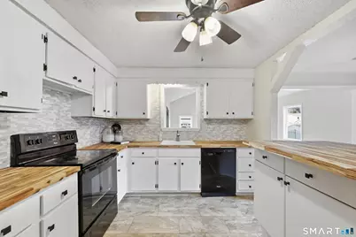 38 Sparrowbush Road, East Hartford, CT 06108 - Photo 9