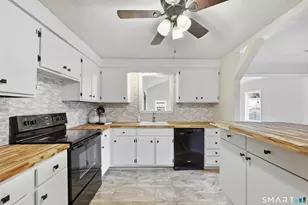 38 Sparrowbush Rd, East Hartford, CT 06108 - Photo 9