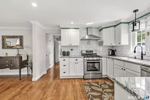 45 Dahl Ave, Stratford, CT 06614 - Photo 13