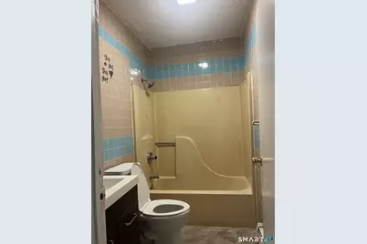77 Meadow Street #2nd. Floor, Wallingford, CT 06492 - Photo 9