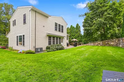 30 Idlewood Place, Stamford, CT 06905 - Photo 33