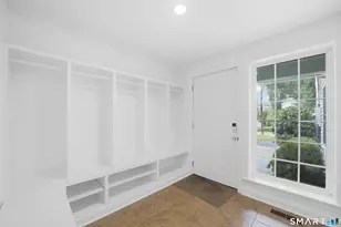 30 Idlewood Pl, Stamford, CT 06905 - Photo 29
