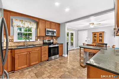 5 Pennywhistle Road, East Granby, CT 06026 - Photo 15