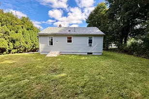 42 Lambert Dr, Norwich, CT 06360 - Photo 5