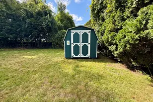 42 Lambert Dr, Norwich, CT 06360 - Photo 7