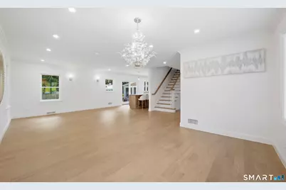 97 Meadowpark Avenue North, Stamford, CT 06905 - Photo 5